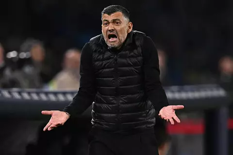 "يريد الاستمرار في أوروبا".. قناة الأهلي تكشف حقيقة التفاوض مع كونسيساو